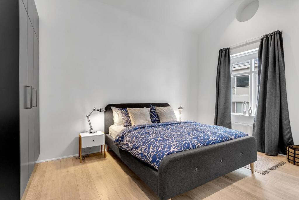 Luxury Penthous - 3 Bedroom - 2 Bath - Freeparking - Downtown Reykjavík Exteriör bild